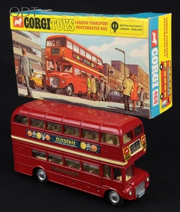 Corgi toys 468 london routemaster bus jj633 front