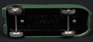 Dinky toys 157 jaguar xk120 jj660 base