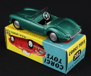 Corgi toys 302 mga sports car jj670 back