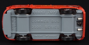 Corgi toys 508 holiday camp special bus jj693 base