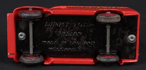 Dinky toys dunlop jj749 base