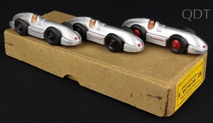 Dinky toys 35e speed wind racing cars jj774 front