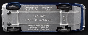 Corgi toys 238 jaguar mark x jj856 base