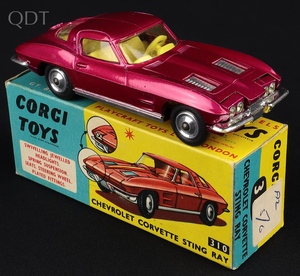 Corgi toys 310 chevrolet corvette sting ray jj897 front