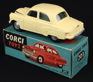 Corgi toys 203 vauxhall velox jj933 back