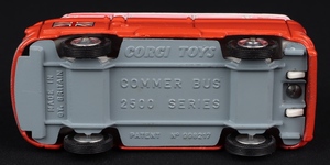 Corgi toys 508 holiday camp special bus jj996 base