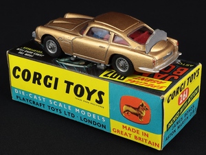 Corgi toys 261 james bond's aston martin kk17 back