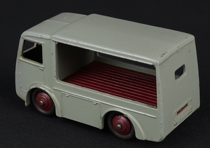 Dinky toys 30v express dairy kk233 back