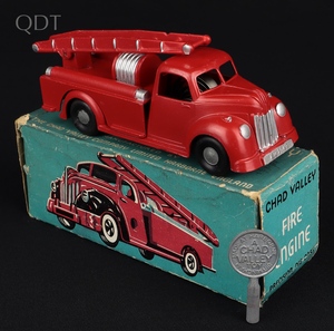 Chad valley wee kin fire engine kk253 front