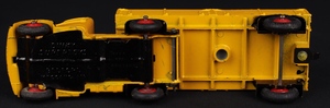 Dinky supertoys 521 bedford articulated lorry kk260 base