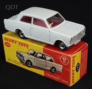 Dinky toys 136 vauxhall viva kk266 front