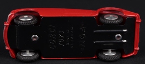 Corgi toys 302 mga sports car kk267 base