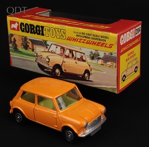Corgi toys 204 morris mini minor kk275 front
