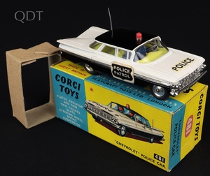 Corgi toys 481 chevrolet police car kk277 front