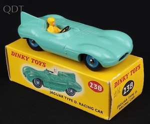 Dinky toys 238 jaguar d type racing car kk331 front