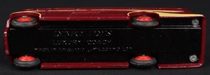 Dinky toys 281 luxury coach kk457 base