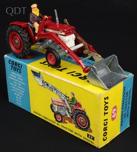 Corgi toys 69 massey tractor with shovel kk518 front