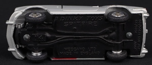 Dinky toys 114 triumph spitfire kk540 base