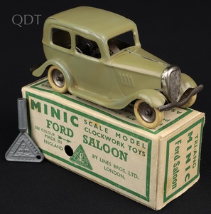 Tri ang minic models 2m ford saloon kk572 front