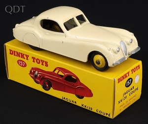Dinky toys 157 jaguar xk120 coupe kk587 front