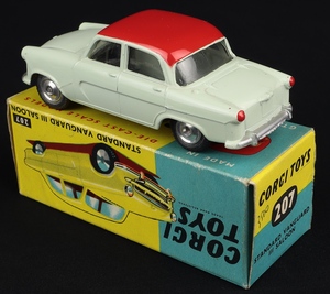 Corgi toys 207 standard vanguard iii saloon kk624 back