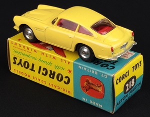 Corgi toys 218 aston martin db4 kk672 back