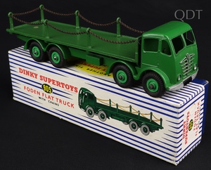Dinky supertoys 905 foden flat truck with chains kk698 front
