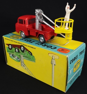 Corgi toys gift set 14 hydraulic tower wagon lamp standard kk721 back