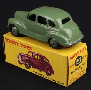 Dinky toys 40d 152 austin devon saloon kk775 back