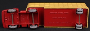 Matchbox major pack no.7 cattle truck kk812 base