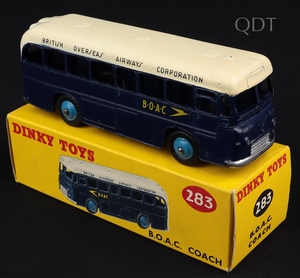 Dinky toys 283 boac coach kk952 front