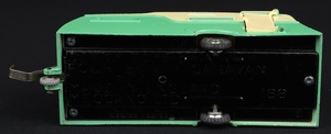 Dinky toys 188 four berth caravan ll39 base
