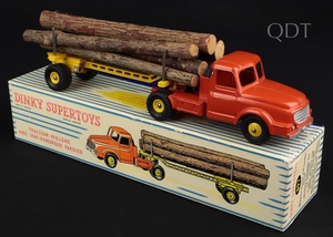 Dinky supertoys 897 willeme log carrier truck ll48 front