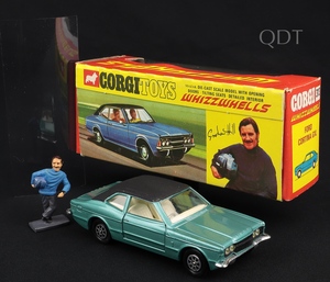 Corgi toys 313 ford cortina gxl graham hill ll49 front