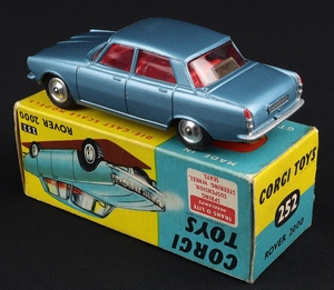 Corgi toys 252 rover 2000 ll60 back