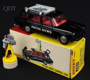 Dinky toys 281 pathe news camera car ll86 front