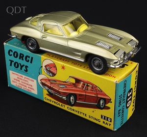 Corgi toys 310 chevrolet corvette sting ray ll131 front