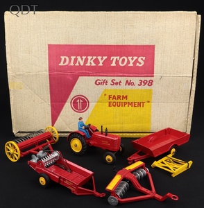 Dinky toys gift set 1 no 398 farm equipment ll191 front