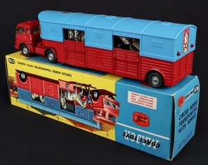 Corgi toys 1130 circus horse transporter ll274 back