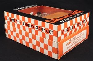 Yardley soap and car set corgi  yardley mclaren ff605 box 1