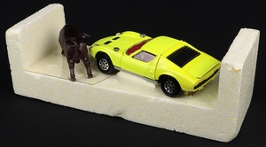 Corgi toys 342 lamborghini p400 gt miura with fighting bull ll297 car back