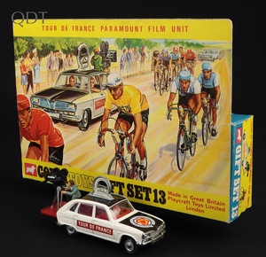 Corgi gift set 13 renault tour de france ll303 front