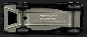 Dinky toys 39b oldsmobile 6 sedan ll321 base