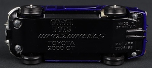 Corgi toys 375 toyota 2000 gt ll331 base