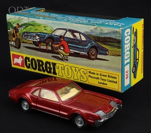 Corgi toys oldsmobile toronado ll236 front