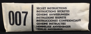 Corgi toys 270 james bond's aston martin db5 ll237 secret instructions packet