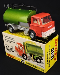 Dinky toys 451 johnston road sweeper ll374 front