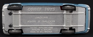 Corgi toys 238 jaguar mark x ll387 base