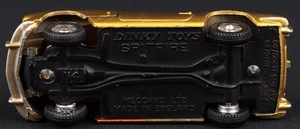 Dinky toys 114 triumph spitfire ll389 base
