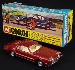 Corgi toys 276 oldsmobile toronado ll402 front